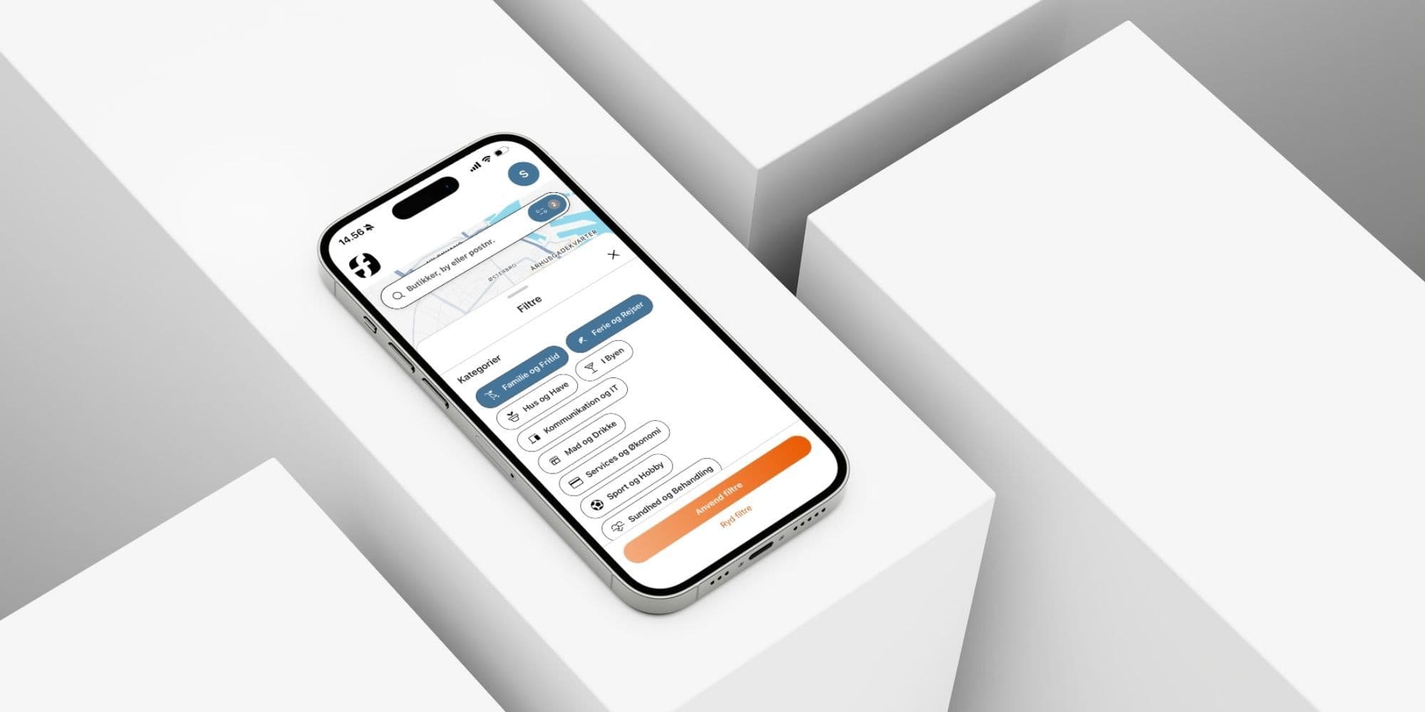 shoowing an iPhone with the Forbrugforening app